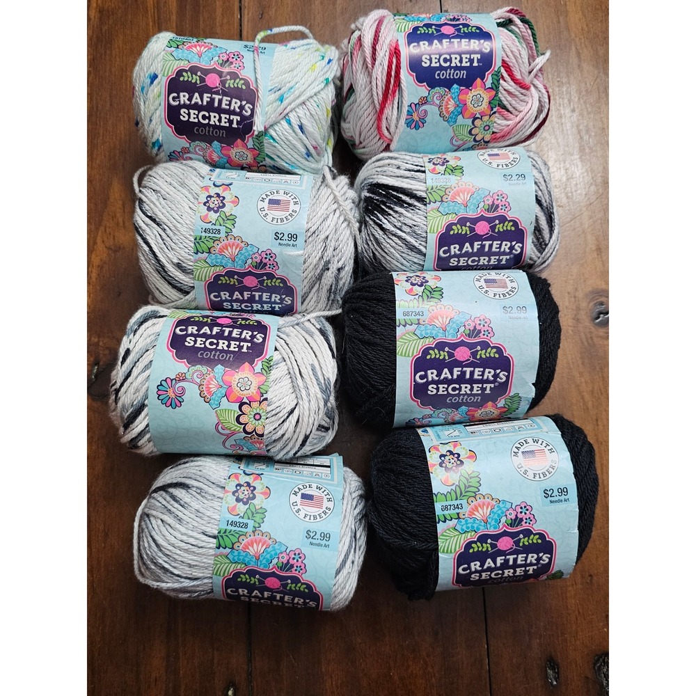 Crafter's Secret Cotton Yarn Lot 8 Skeins Black City Christmas Extra Sprinkles